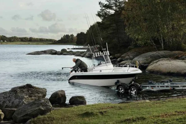 0007777 Bootdrager 24 ft / 7 m 2500 kg BRENDERUP