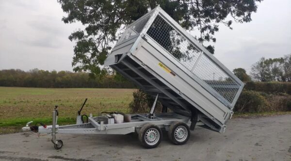 Nieuwe kipperoplegger van 2,7 ton