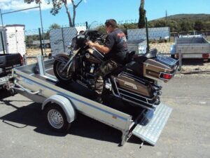 Kantelplatform: 2,60 mx 1,53 m / 750 kg BRENDERUP