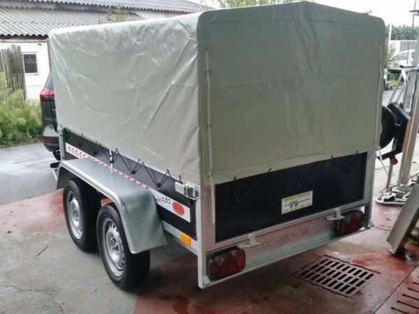 Boro Nieuwiadow 750 kg bagageaanhanger