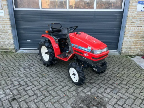 YANMAR KE-3 Compacttractor