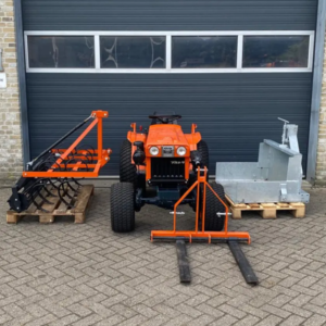 Kubota Compacttractor B7001