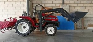 Yanmar KE 4 minitractor met schep