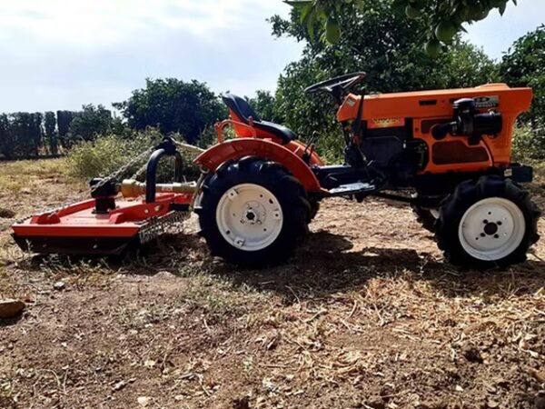 Kubota B6000 minitractor